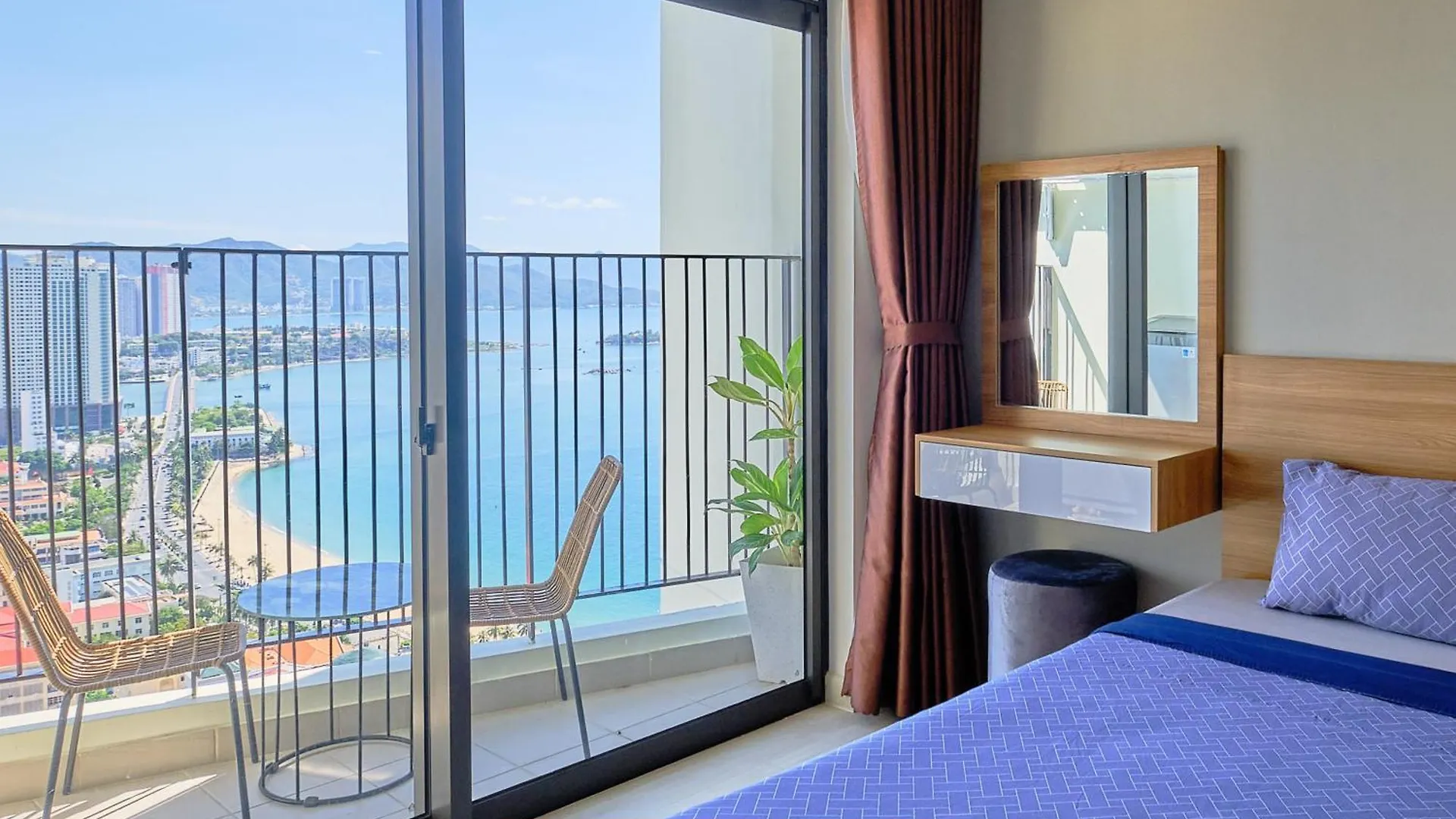 Ocean Sun Apartment - Gold Coast location