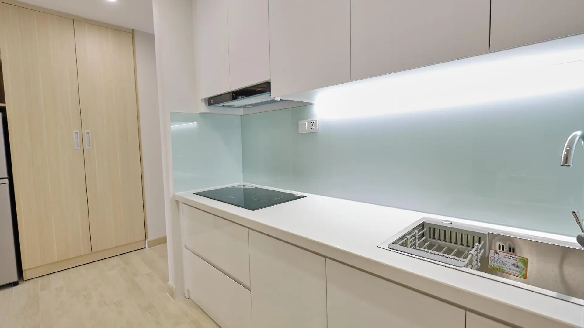 Ocean Sun Apartment - Gold Coast Nha Trang
